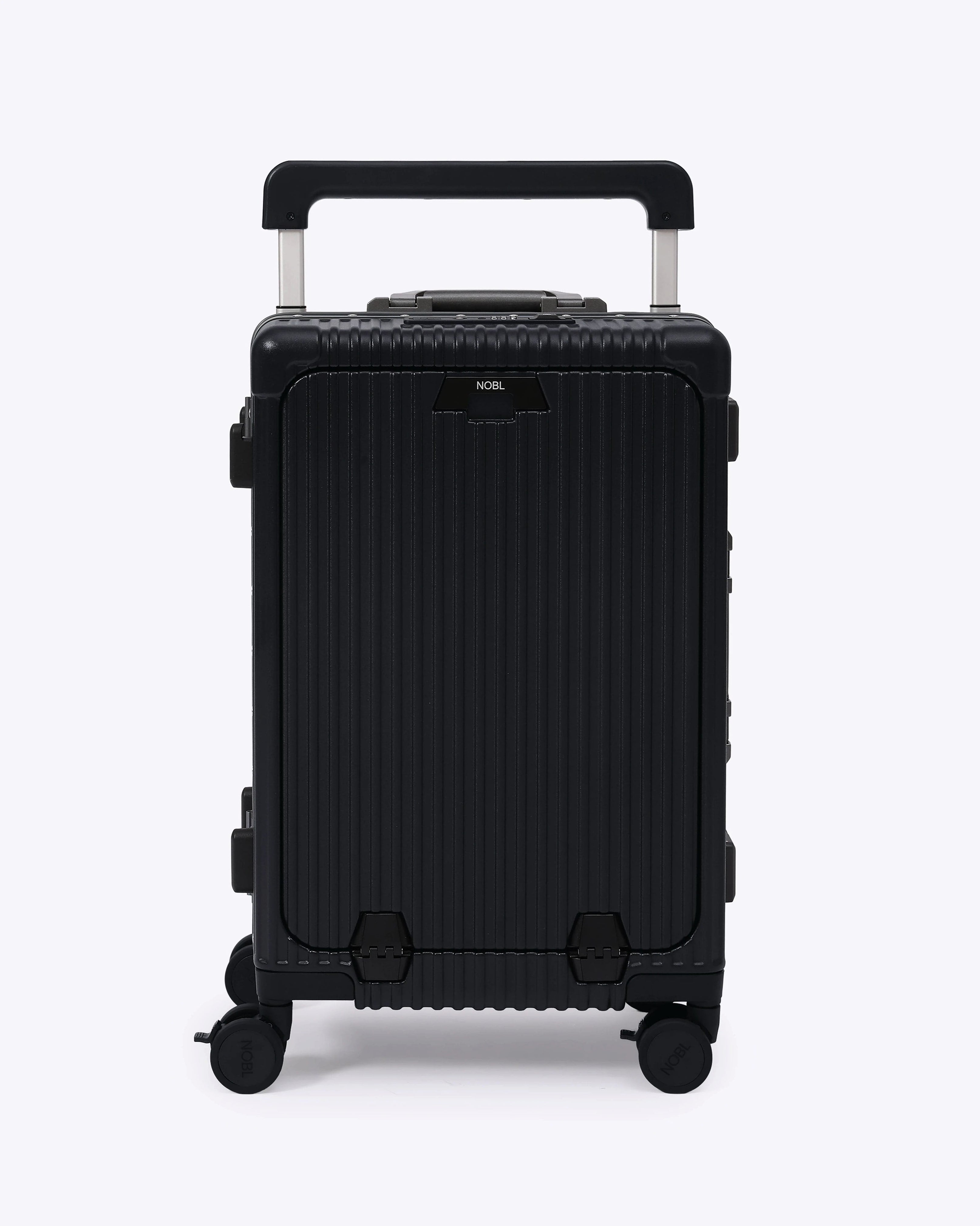 Carry-On: All-in-One Wide Handle — Voyager Elite